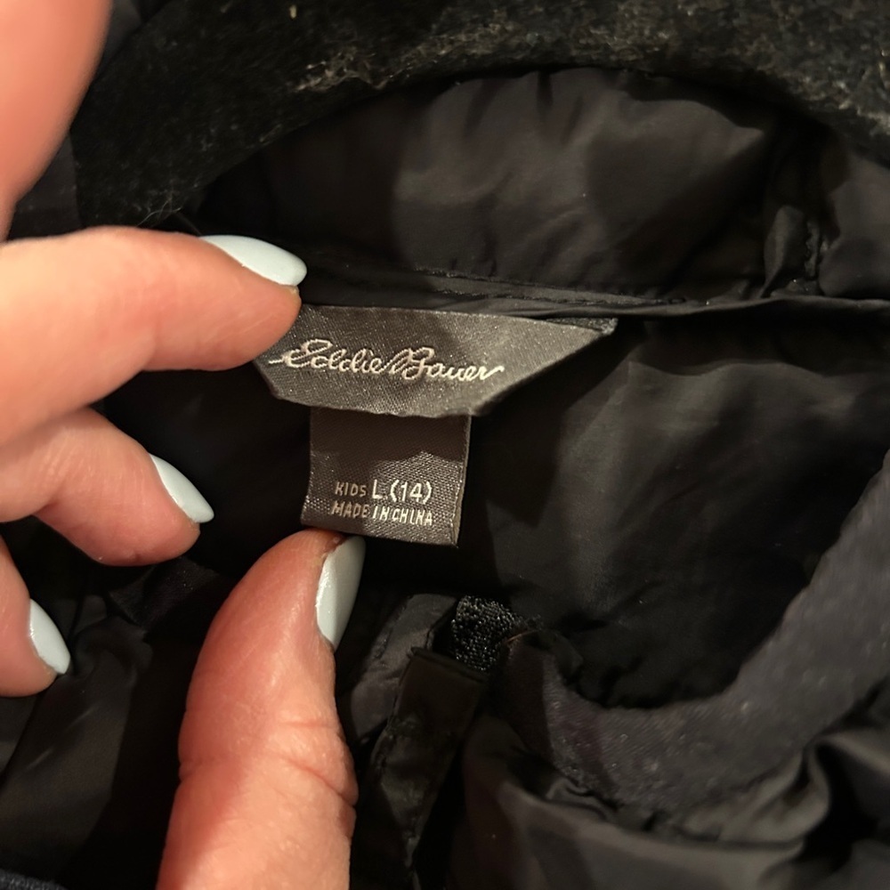 Eddie Bauer Men's Charcoal Puffer Jacket - Picture 4 of 6